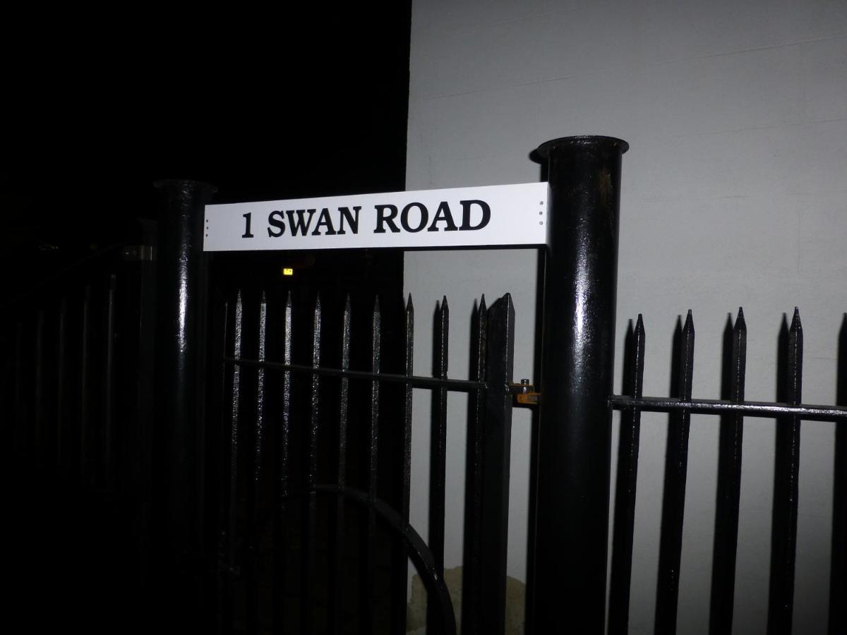 Swan Guest House London - Heathrow Χίλινγκτον Εξωτερικό φωτογραφία